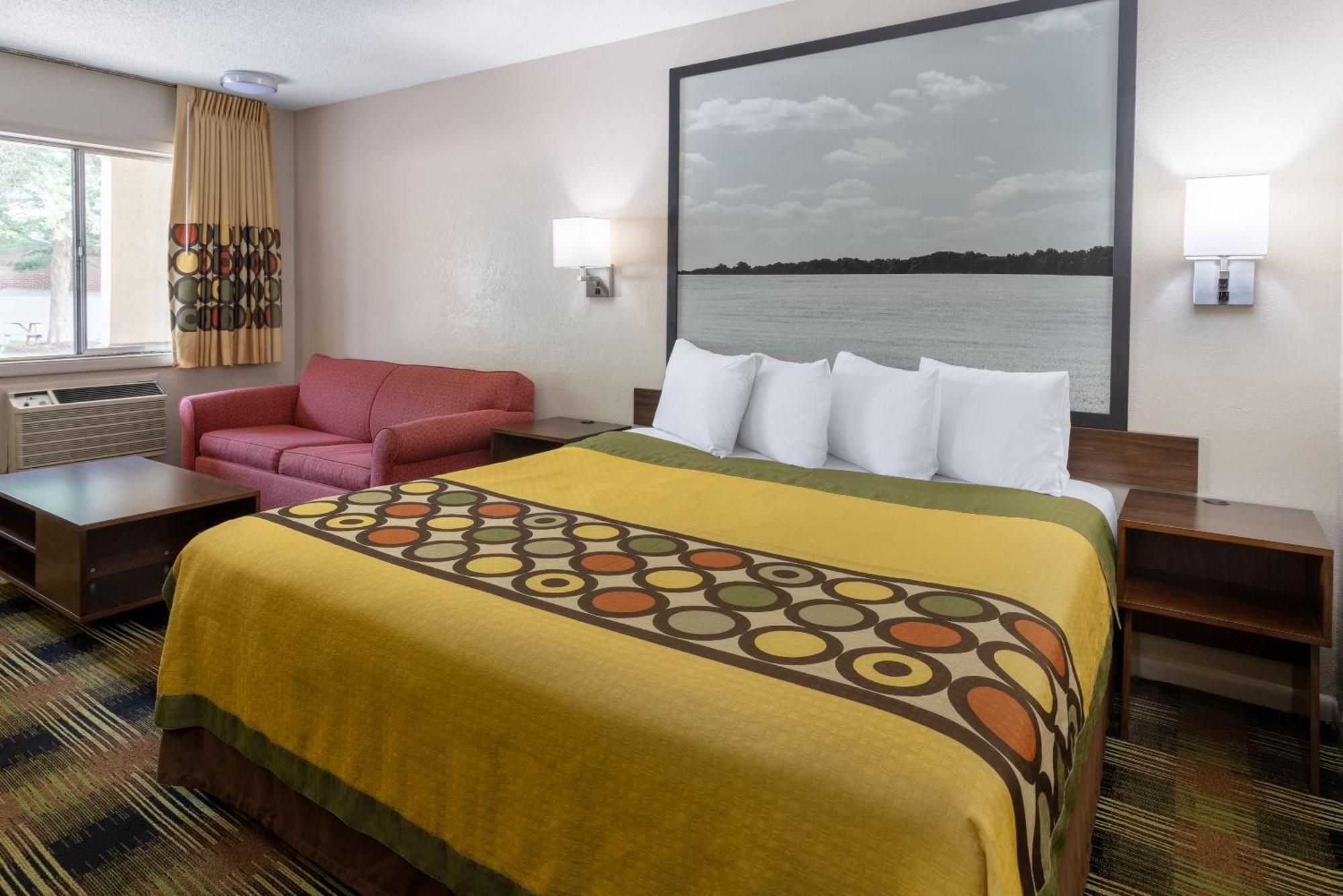 Super 8 By Wyndham Williamsburg/Historic Area Hotell Exteriör bild